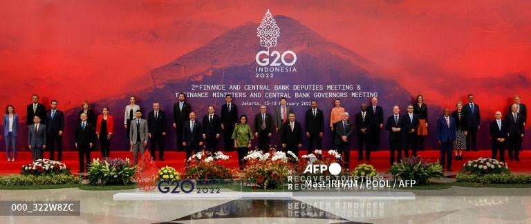 G20 finance leaders' meeting begins with Ukraine warning