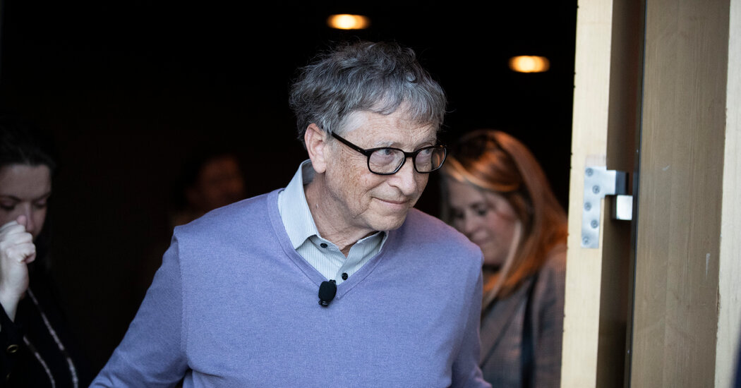Bill Gates Was Warned Over ‘Inappropriate’ Emails at Microsoft
