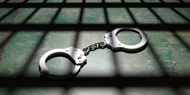 Man found with gun rearrested after escaping his first capture