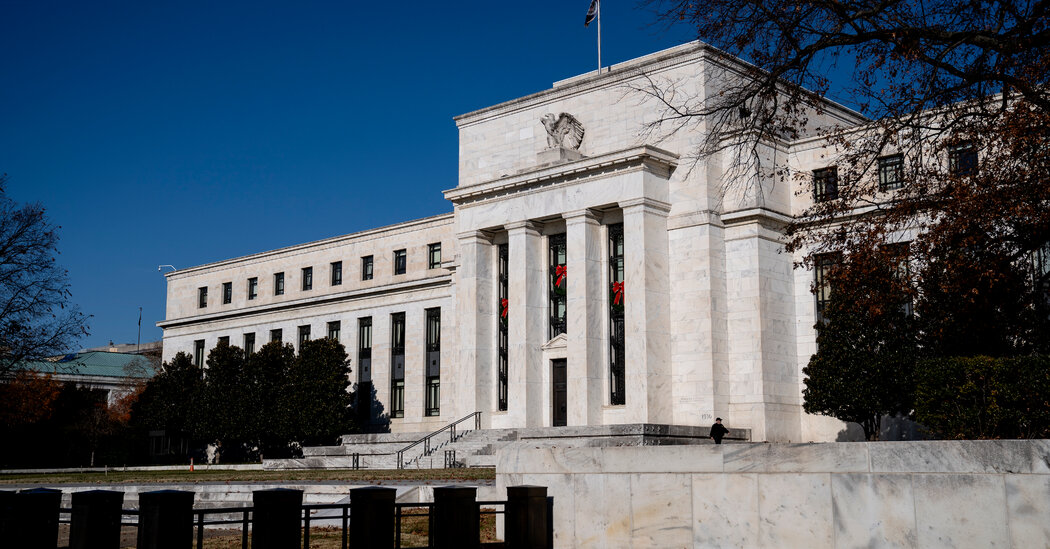 Live News: Fed Policy Meeting and Corporate Vaccine Mandates