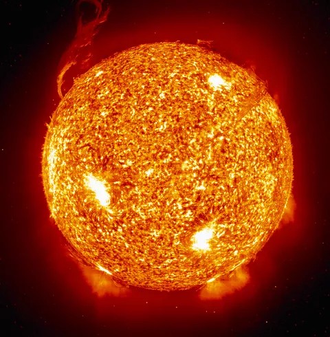 China ignites artificial sun photo