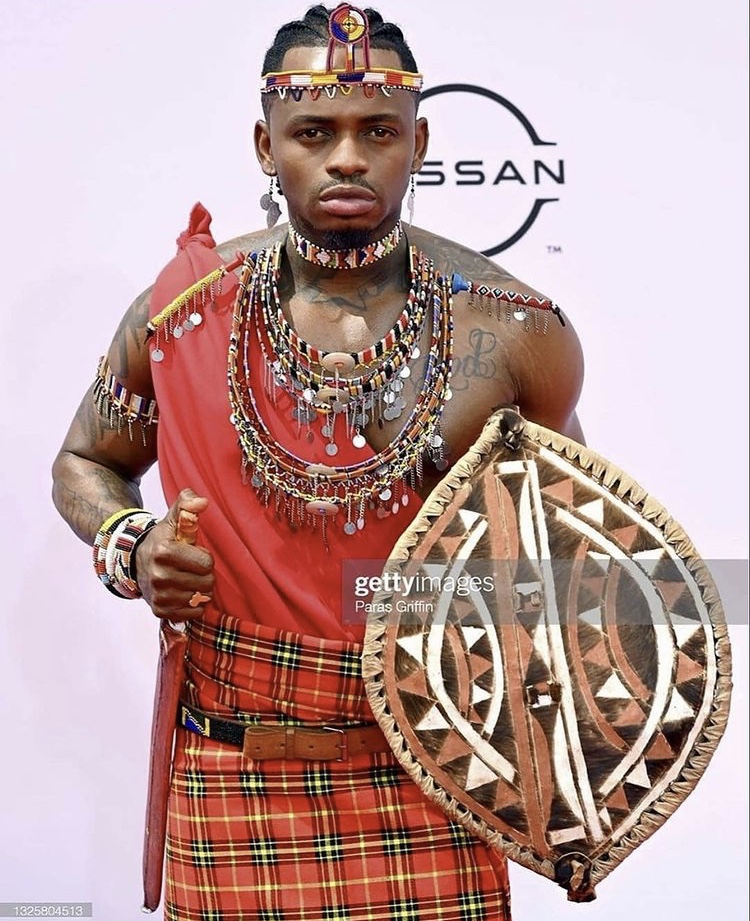 Fans cheering up Diamond Platnumz with "still a winner" posts are pitiful