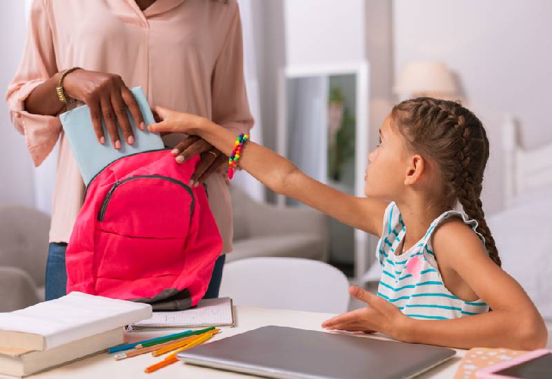 Simple ways to teach your kids time management