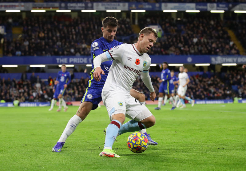 Vydra strikes as Burnley hold Chelsea to 1-1 draw : The standard Sports