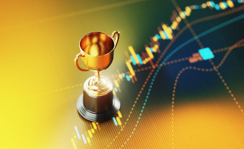 Knowing when to buy or sell stocks