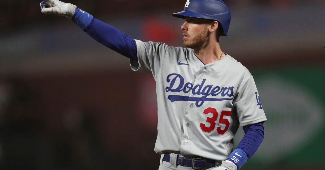 Dodgers Outlast the Giants to Reach the N.L.C.S.