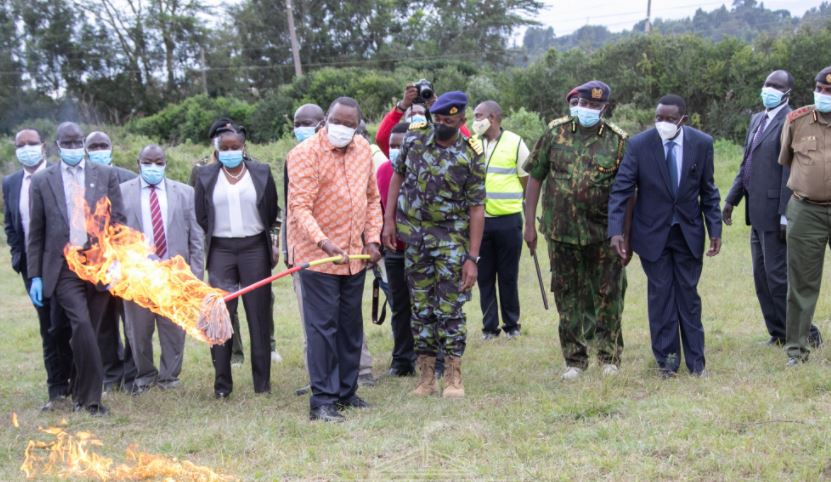 President Kenyatta Offers Jobs to Illegal Gunmakers