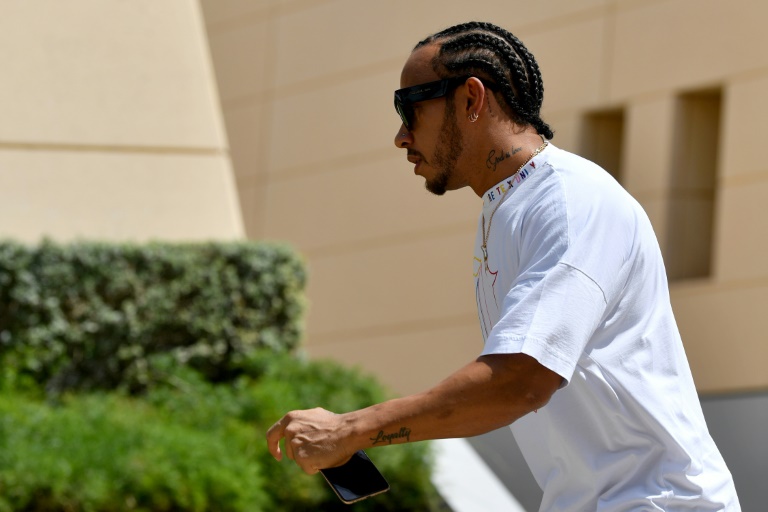 Hamilton blasts 'crazy' racism in sport