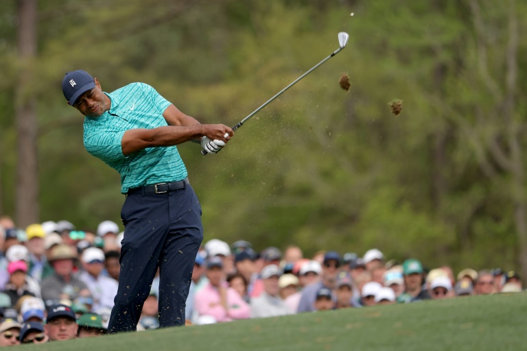 Woods drops out of contention as Scheffler shines at Masters