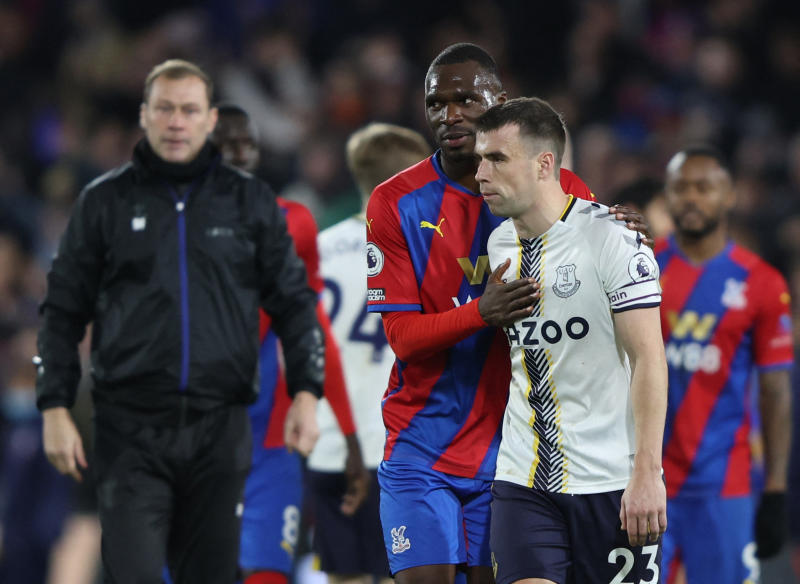 Crystal Palace beat Everton 3-1 to heap pressure back on Benitez : The standard Sports