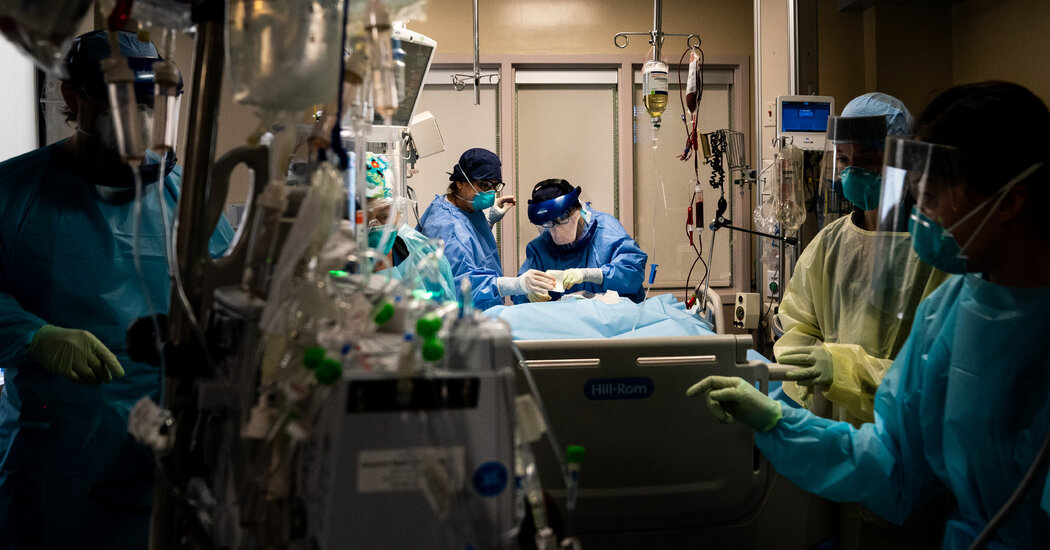 Billions in Hospital Virus Aid Rested on Compliance With Private Vendor
