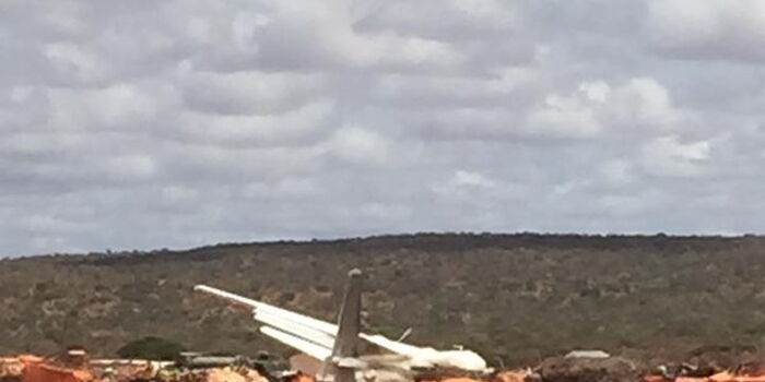 Kenyan Plane Crash-Lands in Somalia [PHOTOS]