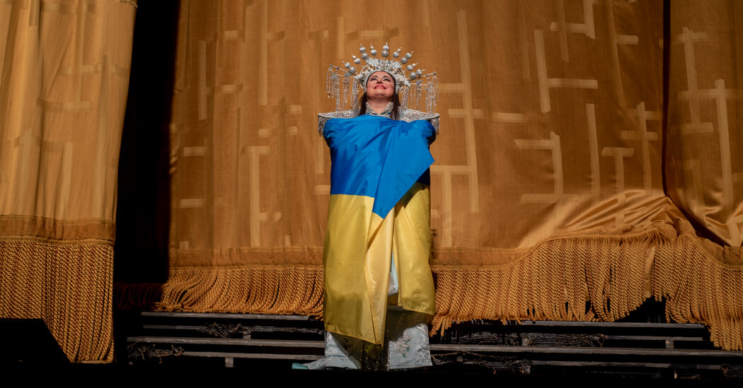 Ukrainian Diva Replacing Netrebko at the Met Wears Her Country’s Flag