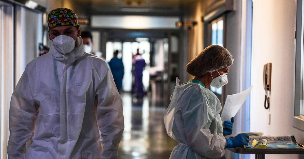 Covid, Omicron Variant and Vaccine Mandate News: Live Updates
