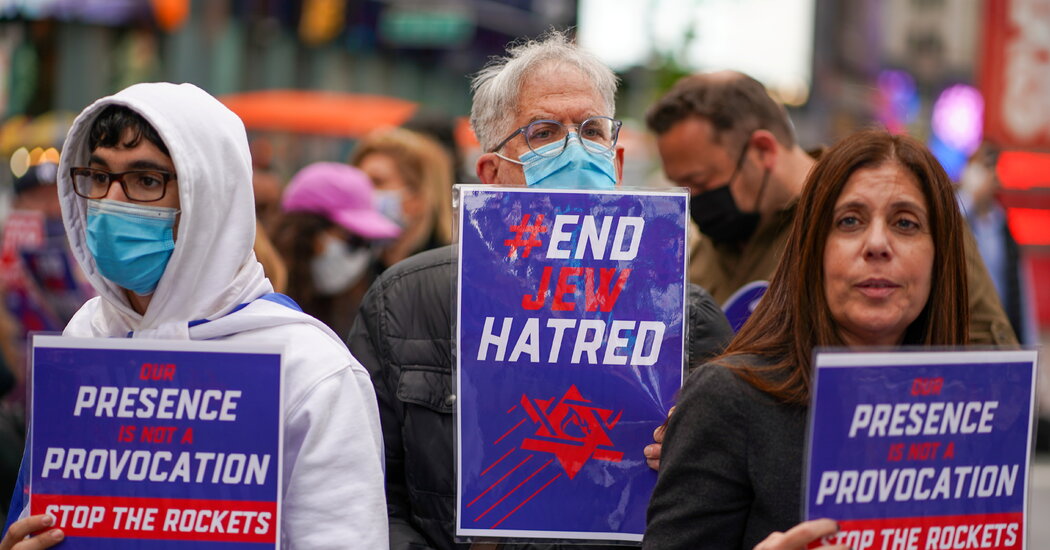 U.S. Faces Outbreak of Anti-Semitic Threats and Violence