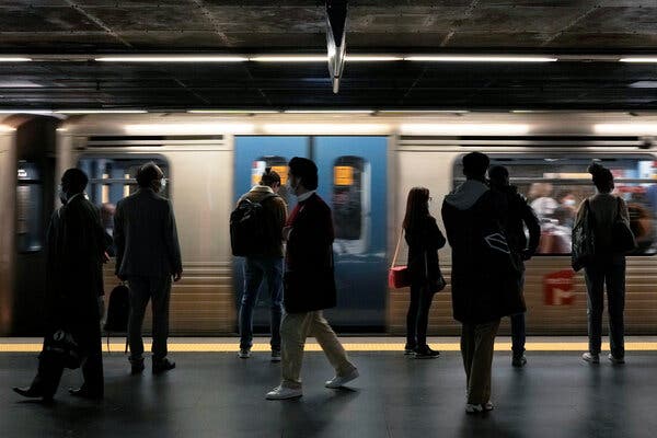 Commuters at a subway station in Lisbon last week.