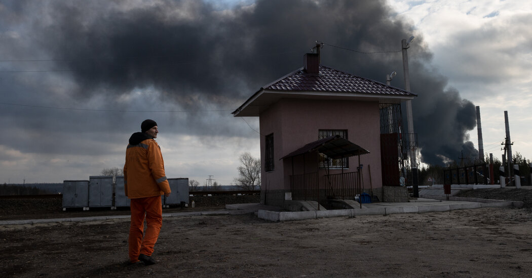 Ukraine-Russia Live News Updates: Biden and Putin