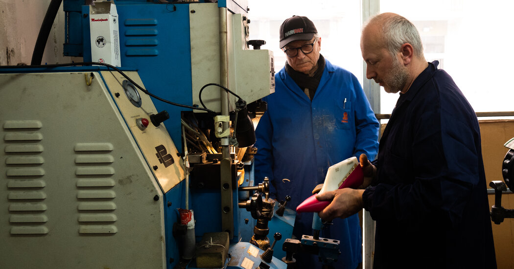 Ukraine War Reverberates in Europe’s Factories and Warehouses