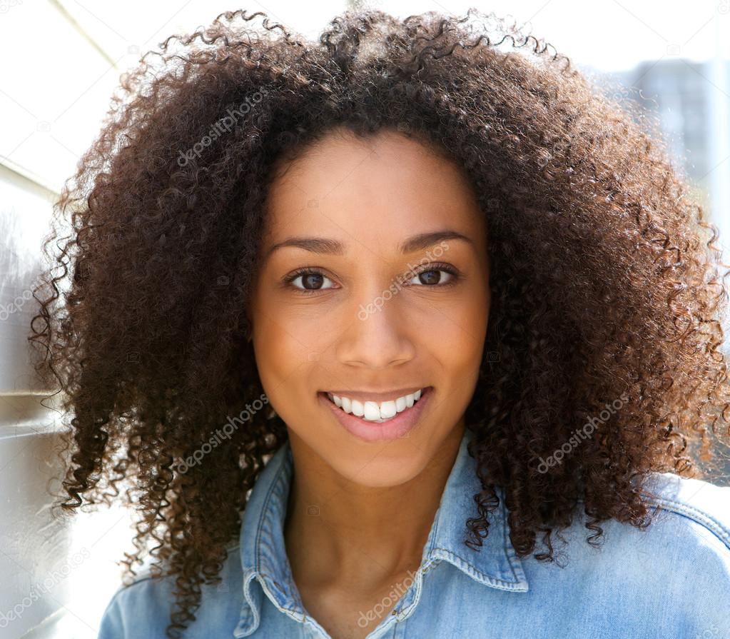 I am a Beautiful Woman, Unfortunately no Man Is Interested in Dating Me