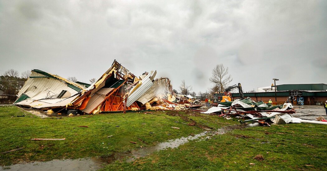 Tornado in Northwest Arkansas Injures 7 and Destroys Part of a School