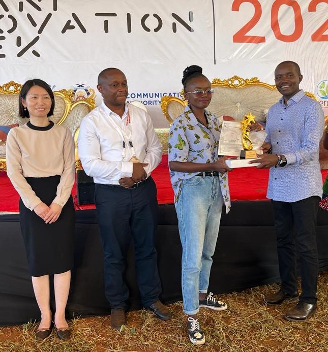 Girls dominate ICT innovation challenge with 2m using internet for business