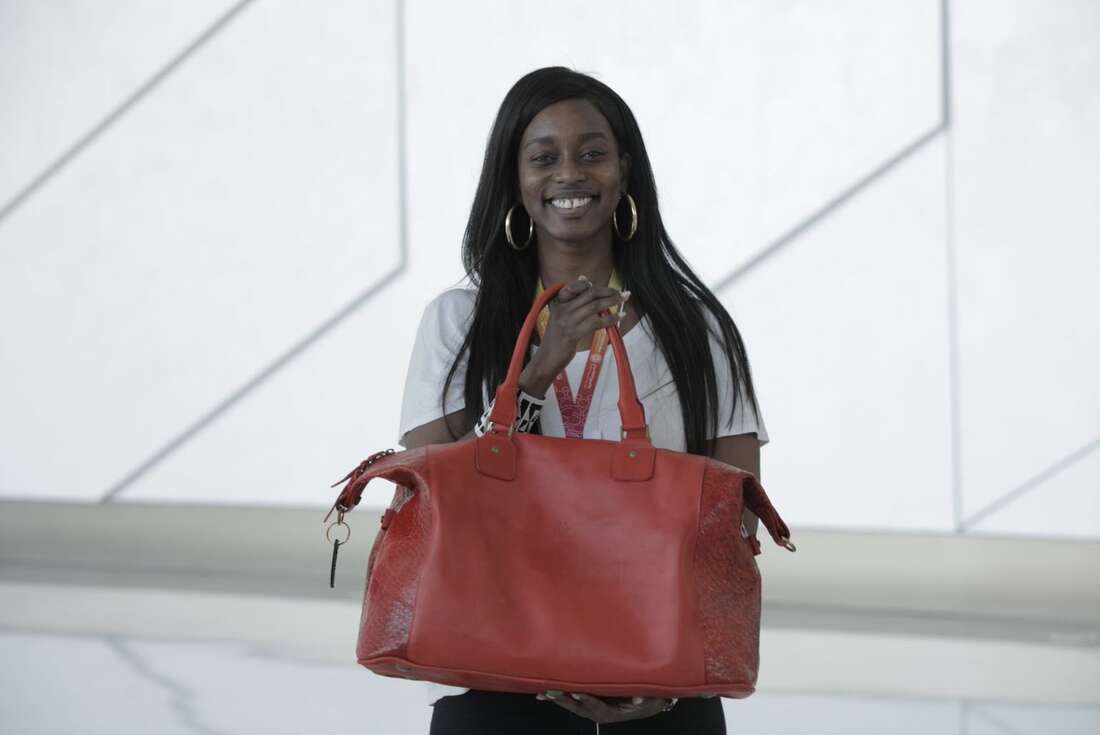 Young bag makers find Europe buyers