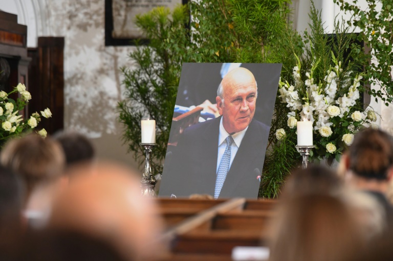 S.Africa pays tribute to last apartheid leader De Klerk » Capital News