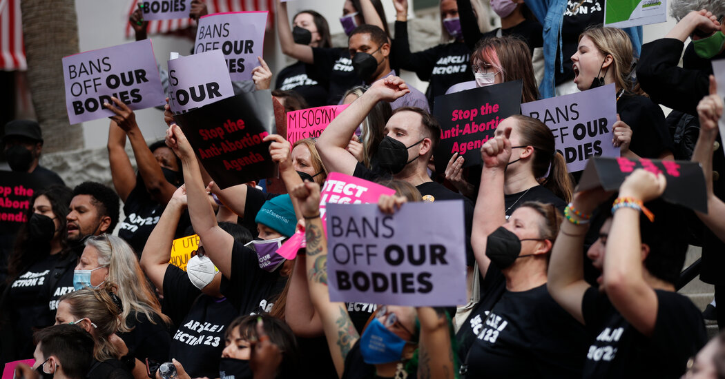 Florida Lawmakers Vote to Ban Abortions After 15 Weeks