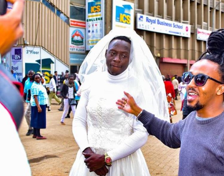 Eliud Kipchoge forces Comedian Obinna to wear womens dress in CBD(PHOTOS) – Weekly Citizen