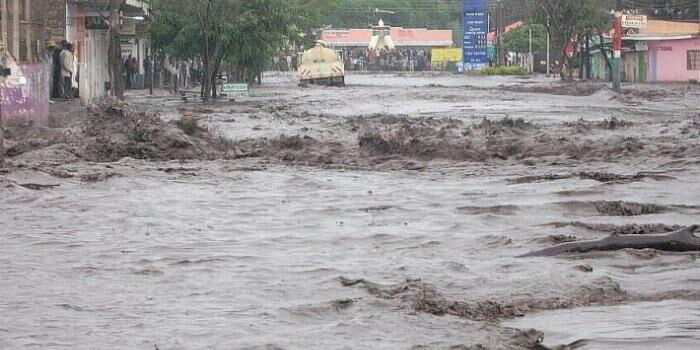 Motorists Stranded as Mombasa Hit by Flash Floods