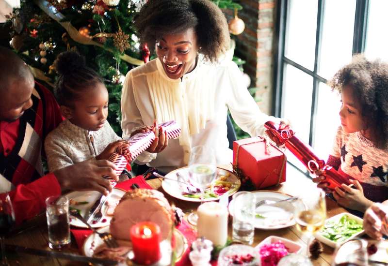 Five tips to help you organise a Christmas party to remember Eve woman