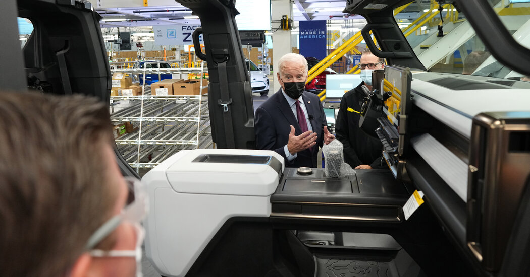 Biden Address High Gas Prices and Inflation Climbs in Britain: Live Business News