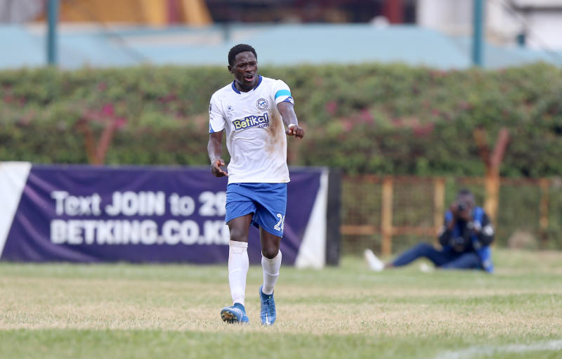 Lawrence Juma’s wonder goal breaks KCB bank : The standard Sports