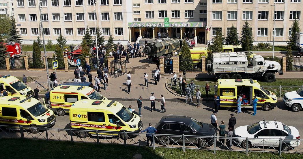 Russia School Shooting Kills 7 Students and 2 Employees