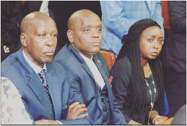 This PHOTO of ITUMBI with disgraced Citizen TV journalist, JACQUE MARIBE, and her father has sparked wild reactions (LOOK)