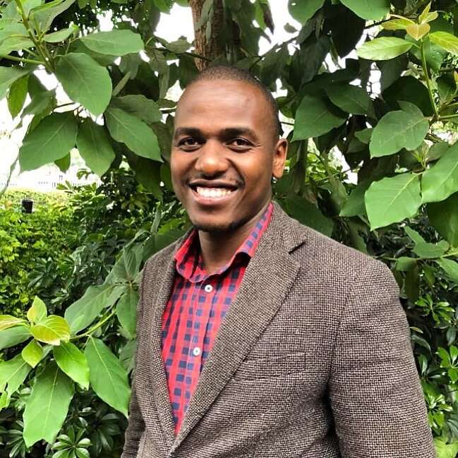 At the height of my career, I chose a side hustle