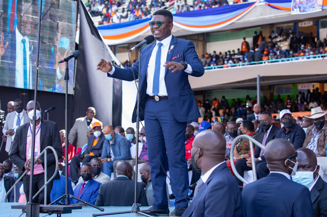 Fikirini Jacobs speech at Azimio la Umoja event at KASARANI PHOTO