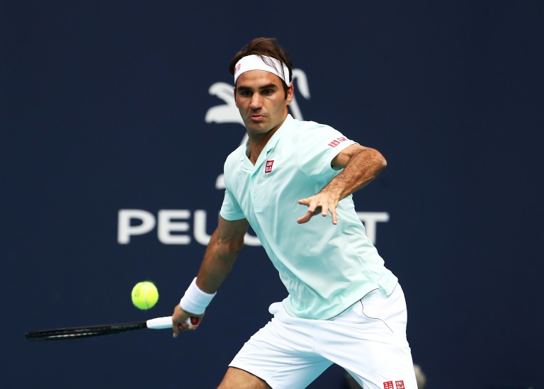 Federer to play Madrid Masters on clay return