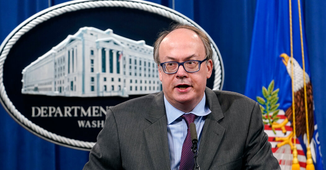 Trump Justice Dept. Official Defies Request by Jan. 6 Panel