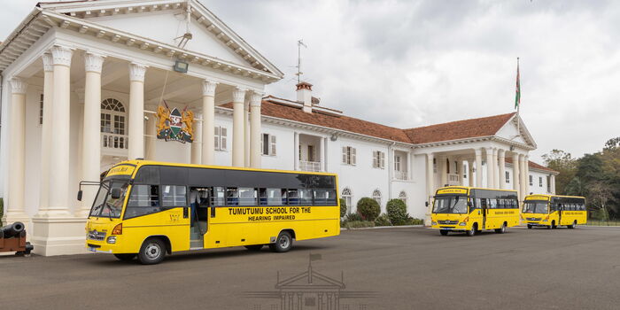 President Uhuru Donates 10 Buses To Schools