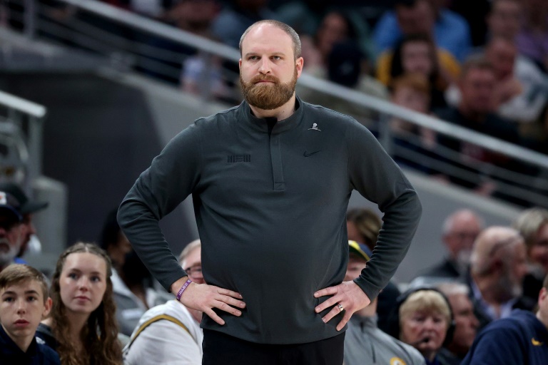 Grizzlies coach Jenkins, Sixers' Embiid fined Sh1.7mn over ref abuse