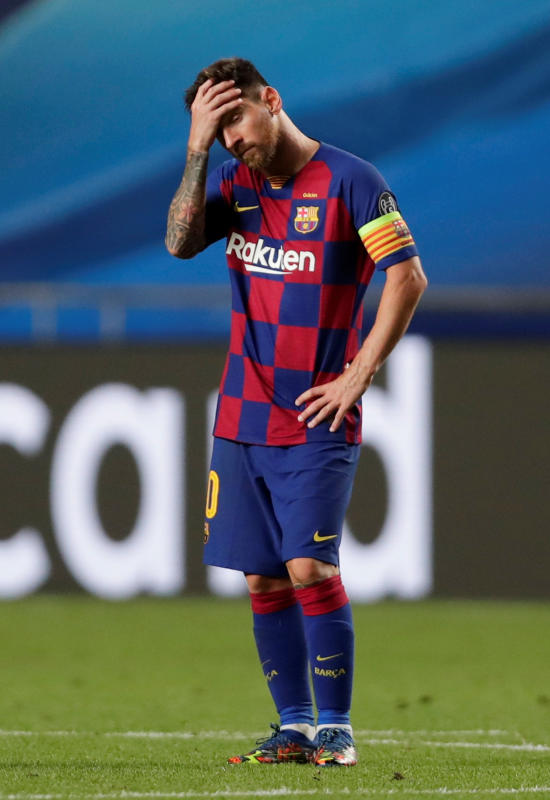 Messi tells Barca he wishes to leave