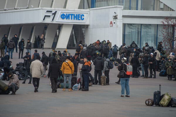 Live Belarus-Poland Border Crisis Updates: Airlines Limit Flights to Belarus