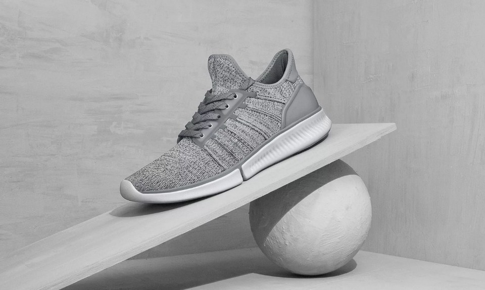 Xiaomi Mi Smart Shoes will also be available in the Mi Home store