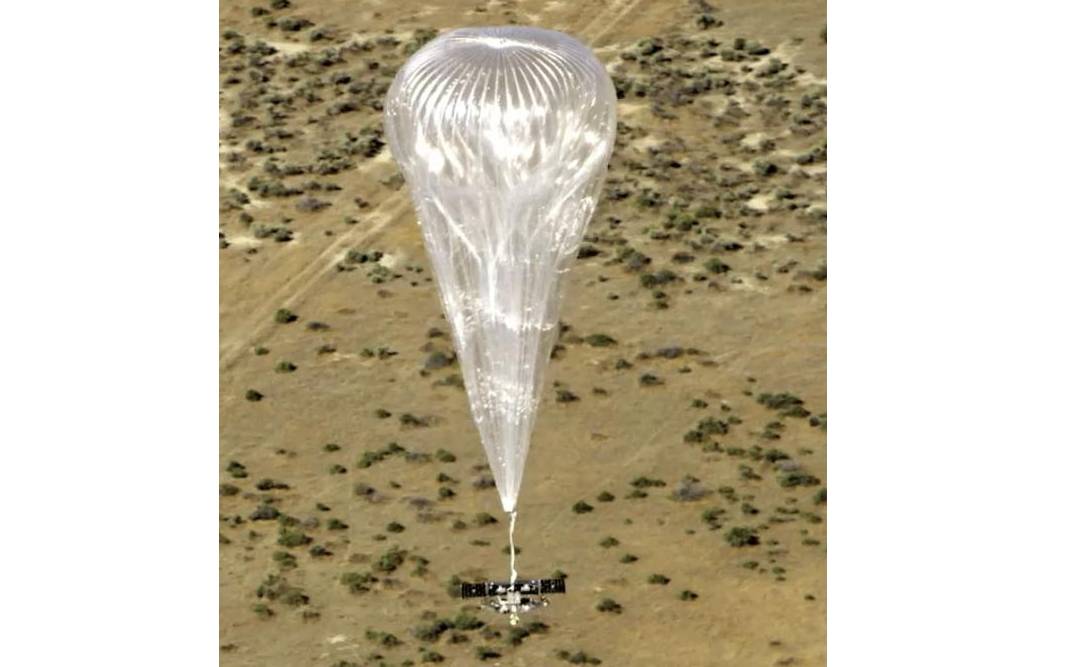 Uhuru’s balloon internet video call excites residents: The Standard
