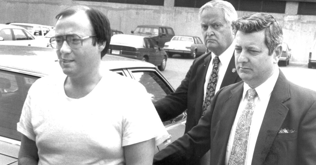 New York Mob Hit Man Escapes Federal Custody, Officials Say