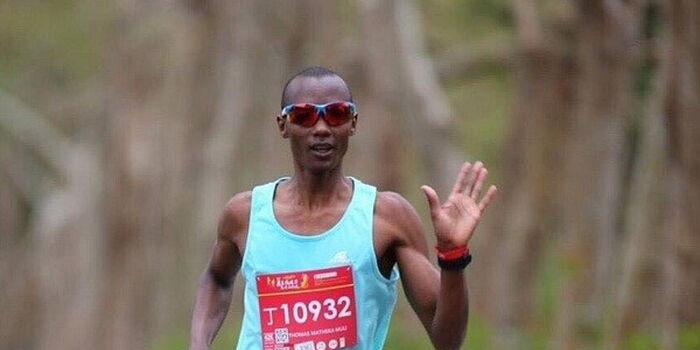 Foreigners Rescue Kenyan Athlete Hawking Socks in Taiwan