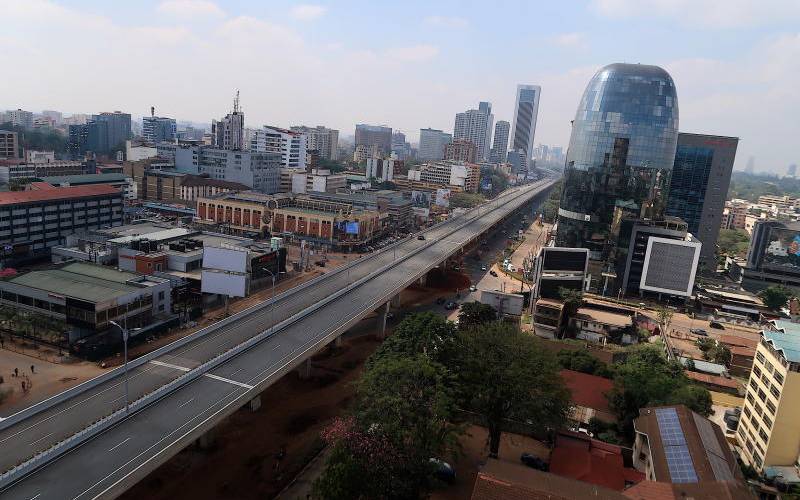 Cofek takes issue with expressway toll charges