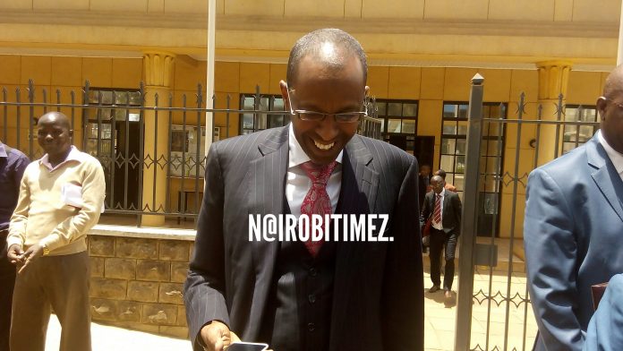 KeNHA TO PAY LAWYER AHMEEDNASIR FOR DAMAGE CAUSED ON WINDSCREEN OF HIS LUXURIOUS BENTLEY CAR.