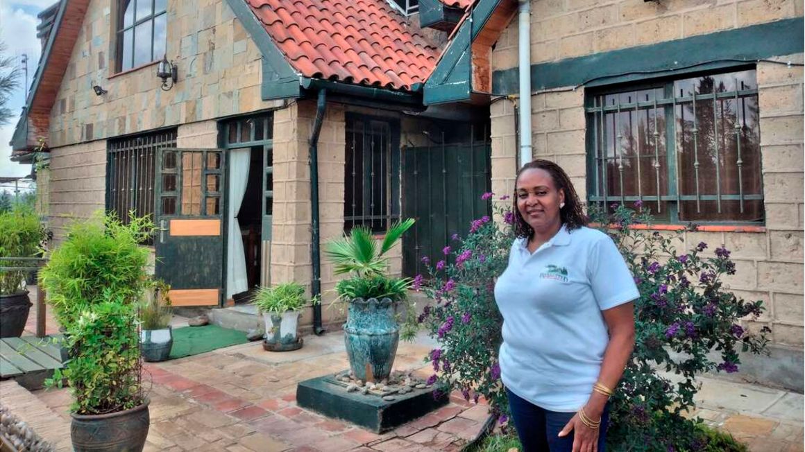 The Besotted Farmstay; Lecturer turns her retirement home into a luxurious tourist villa.